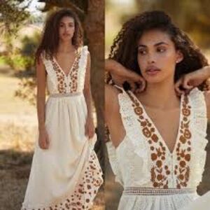 Allison New York Embroidered Lace Maxi Dress Ivory Size M NWT